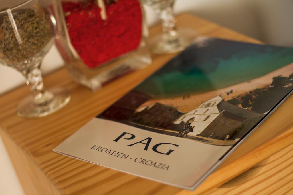 Apartments "I & I" Pag Town Kültér fotó